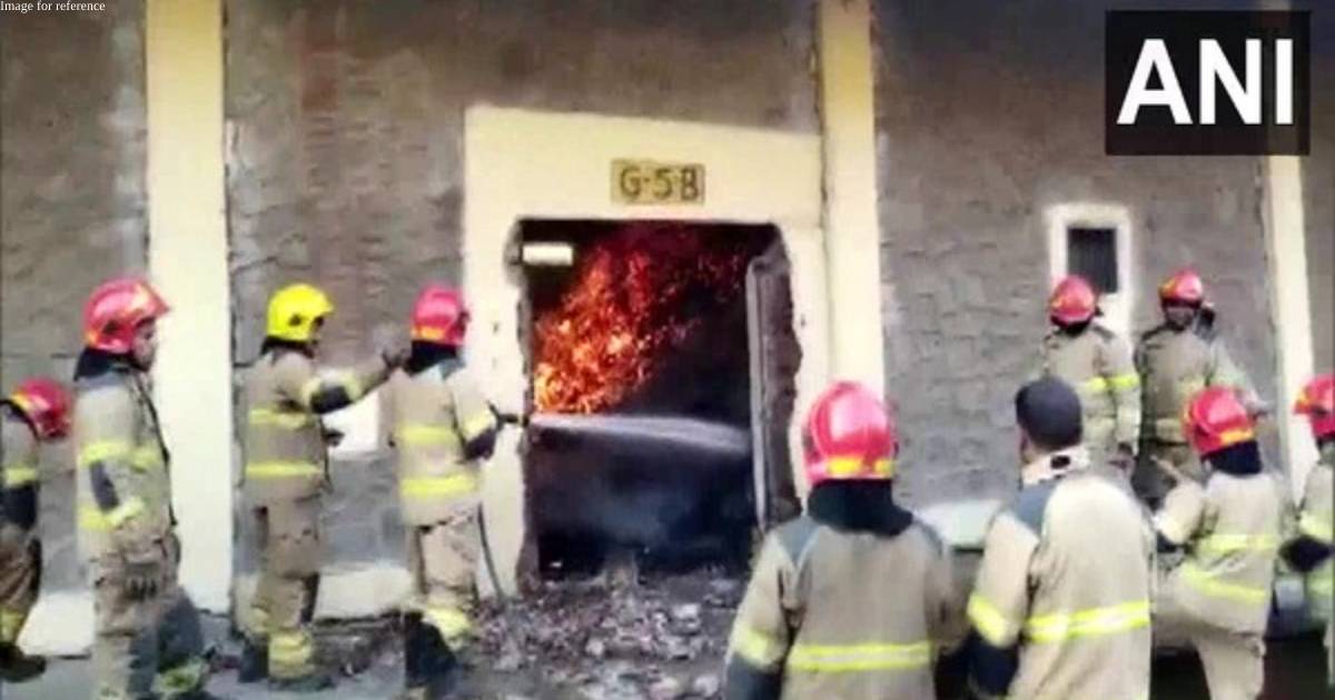 Maharashtra: Fire that broke out in rice godown of FCI brought under control